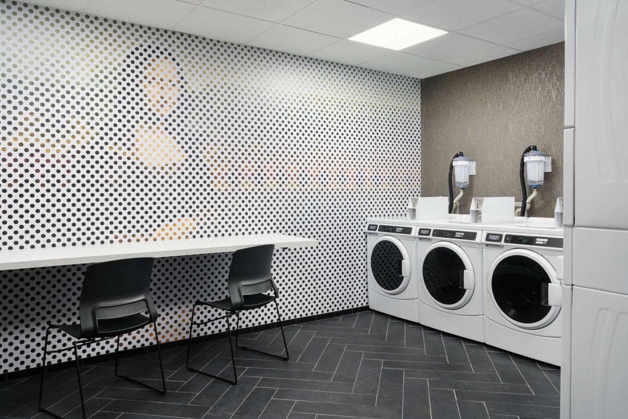 Tempo By Hilton Raleigh Downtown Hotel Luaran gambar